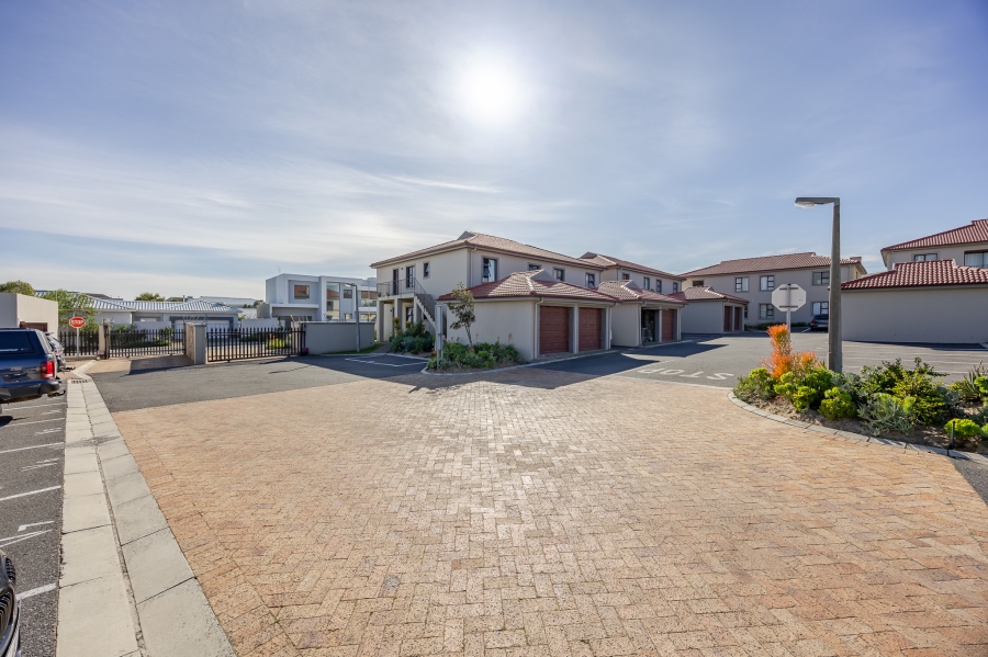 3 Bedroom Property for Sale in Burgundy Estate Western Cape